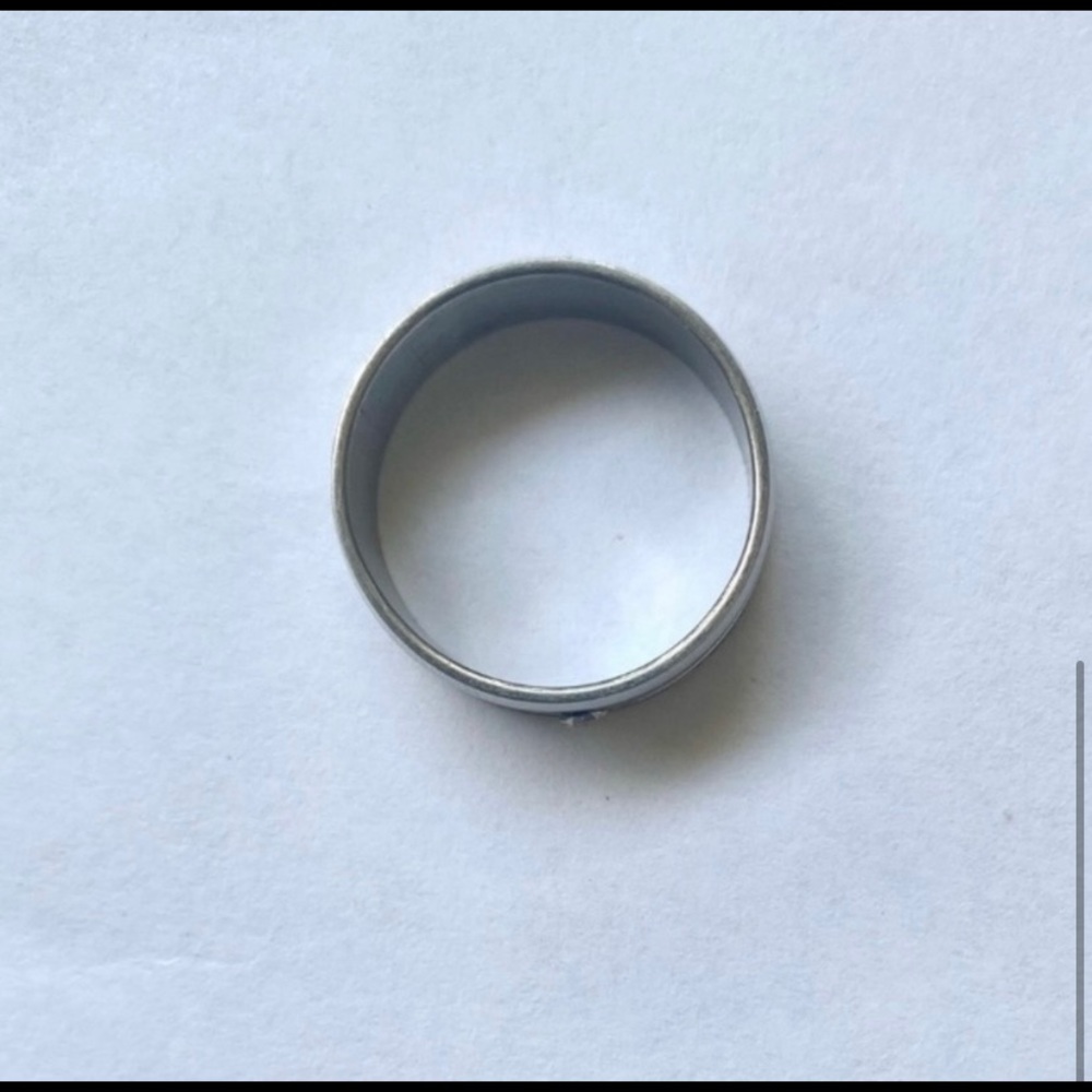 Silver ring - Picture 7 of 7